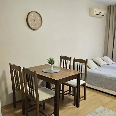 Apartmán Chateau Valon Sluneční pobřeží